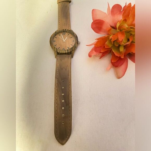 ?️stainless steel Wood Wrist Watch For Women personalized Gift ? main image 6